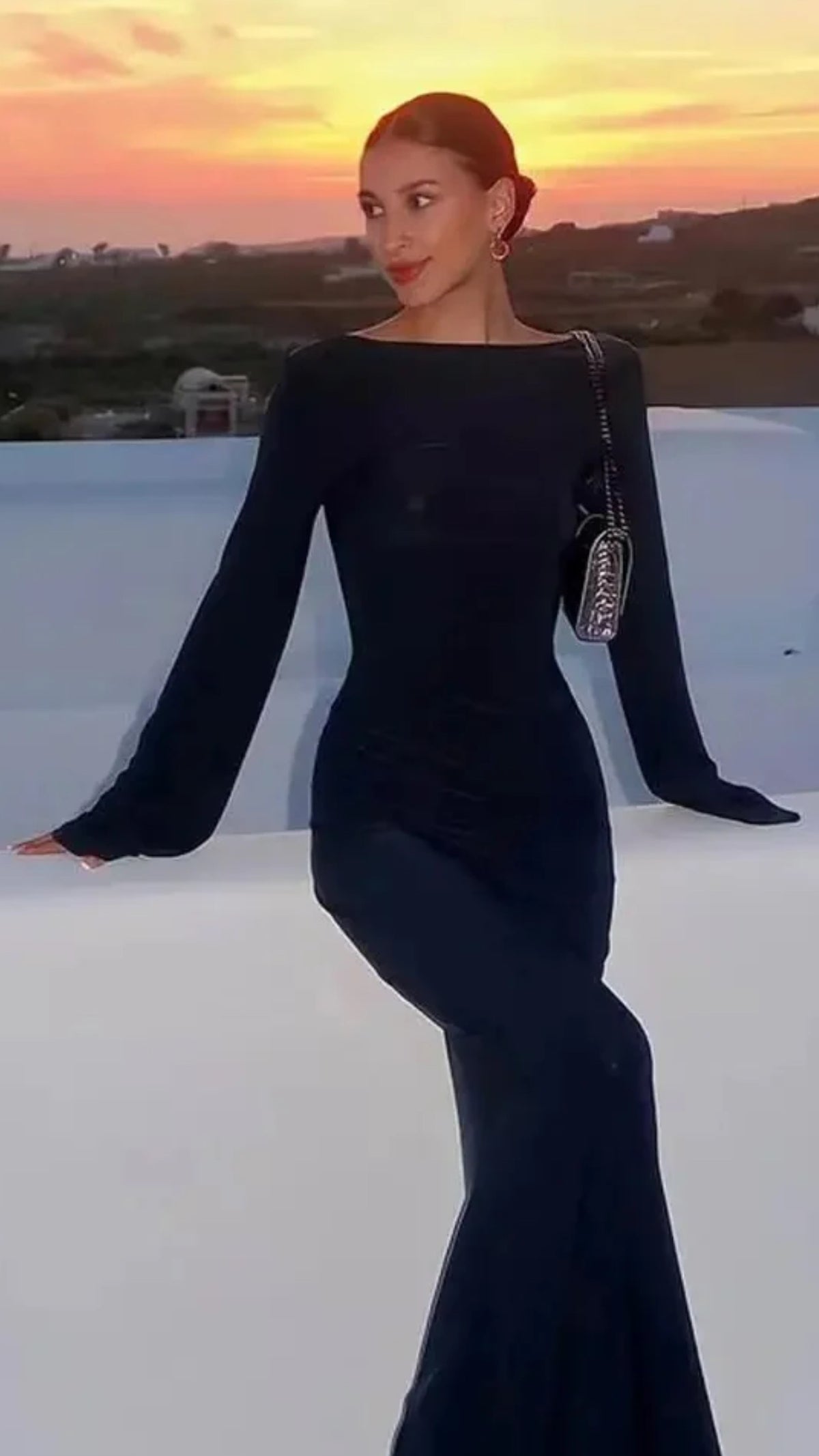 Donna sheer backless dress