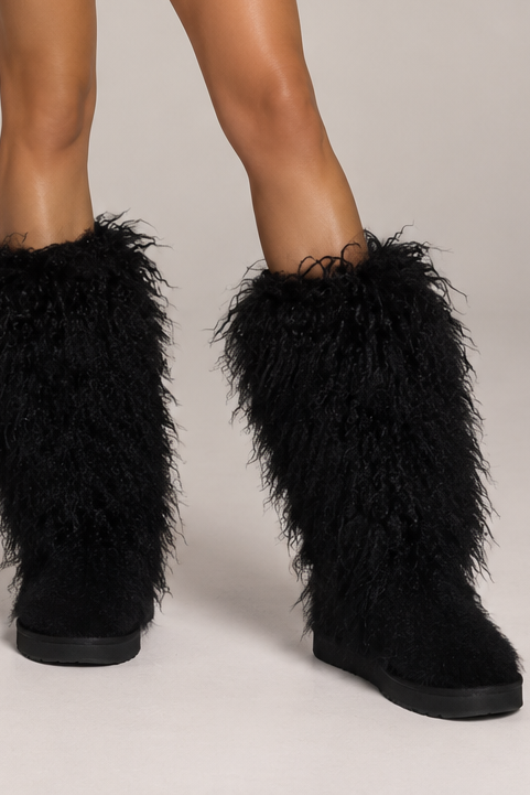 LMF fur statement boots